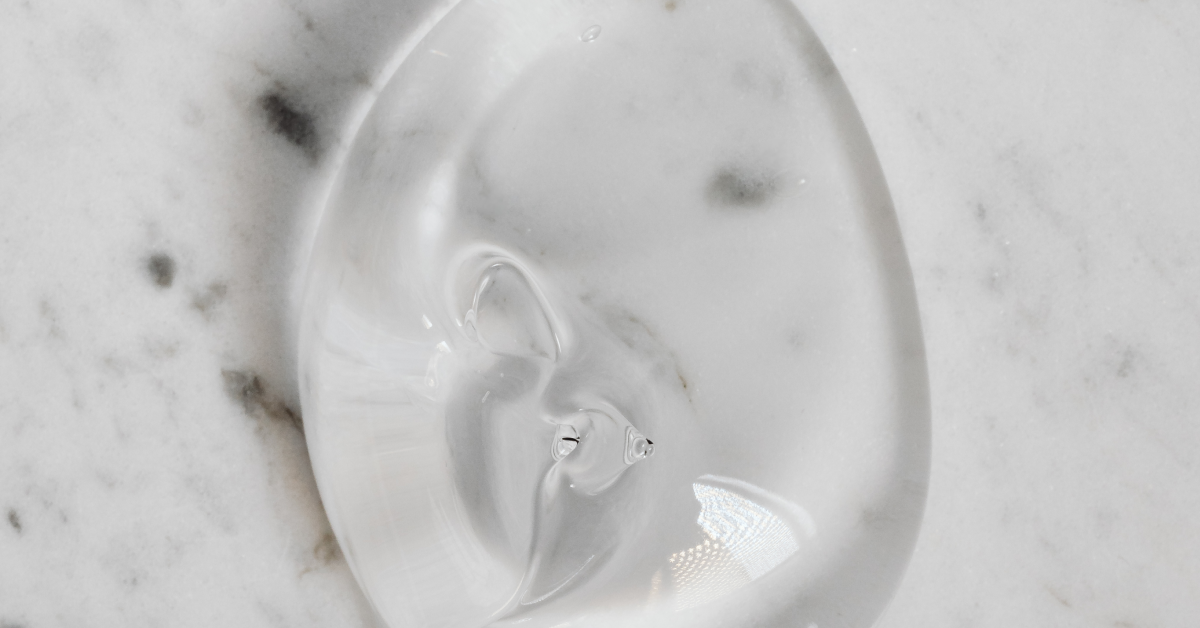 Азелаиновая кислота: для чего она нужна и как правильно использовать