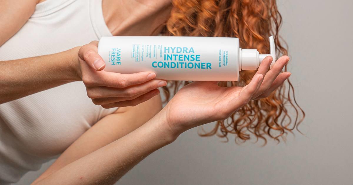 Догляд за кучерявим волоссям: повний гід для хвилястих і завитків