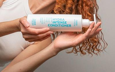 Догляд за кучерявим волоссям: повний гід для хвилястих і завитків