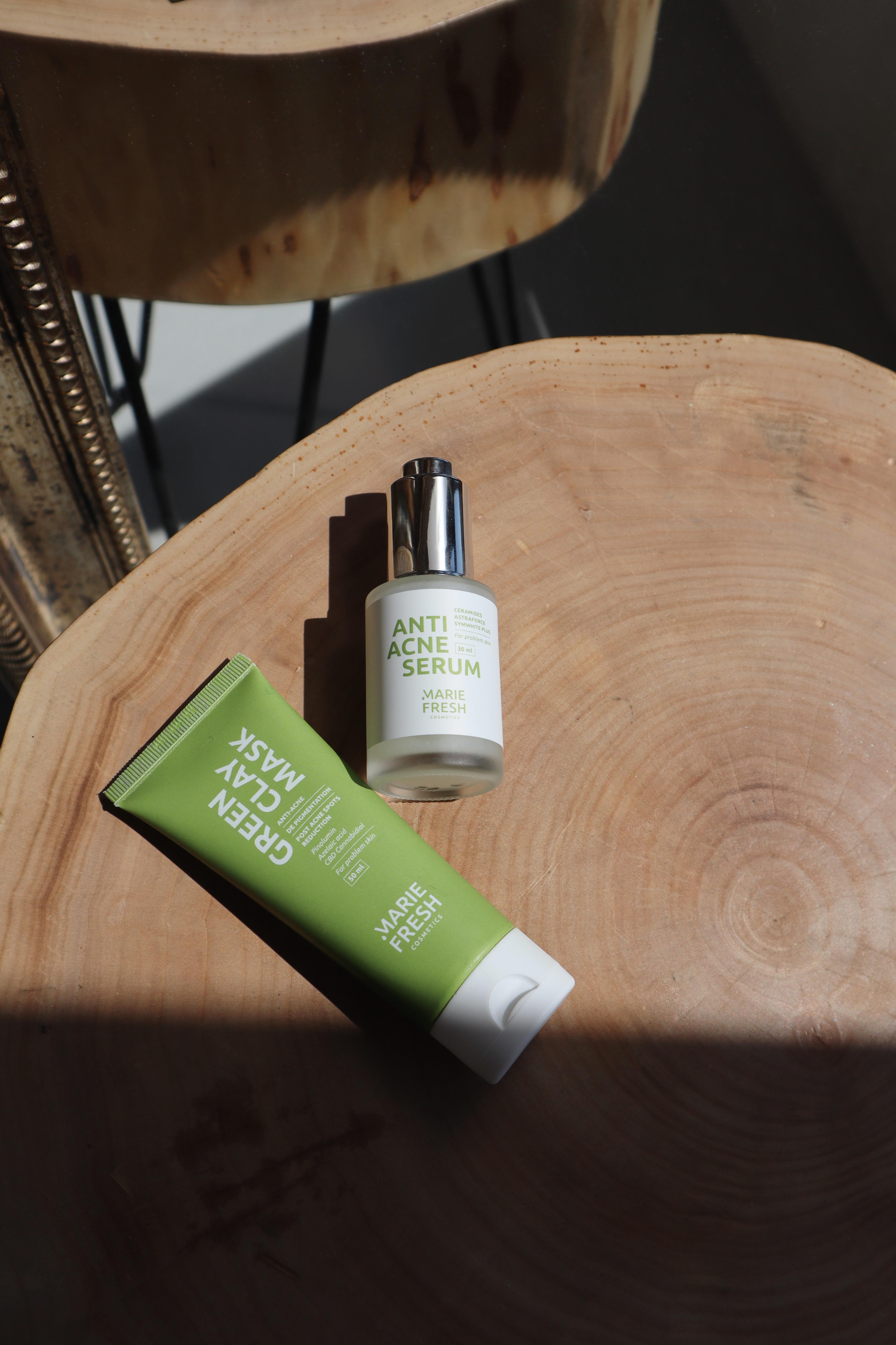 ЯК ДОГЛЯДАТИ ЗА ПРОБЛЕМНОЮ ШКІРОЮ ОБЛИЧЧЯ?