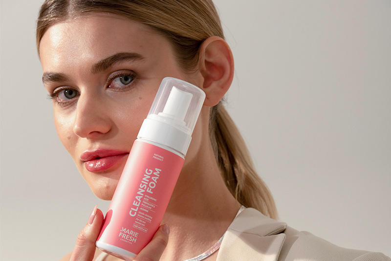 Натуральна косметика для чутливої шкіри: ключ до здорового вигляду