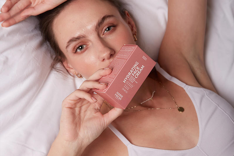 Гіалуронова кислота в натуральній косметиці: топовий компонент для зволоження