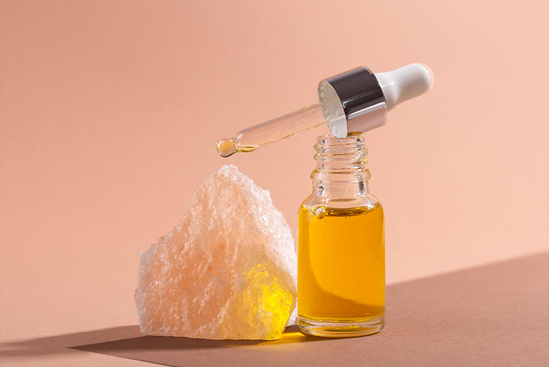 Популярні інгредієнти натуральної косметики: переваги та використання