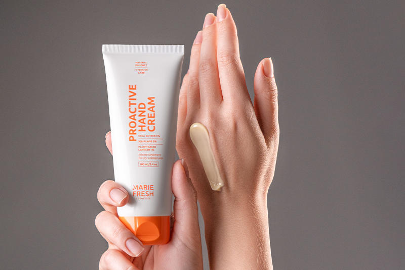 Как избавиться от сухости рук: советы от косметологов