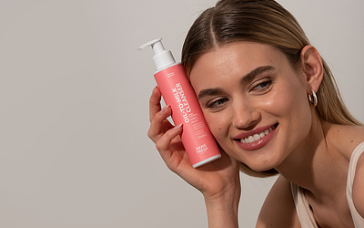 Гідрофільна олія, пінка чи міцелярна вода: як правильно очистити шкіру?