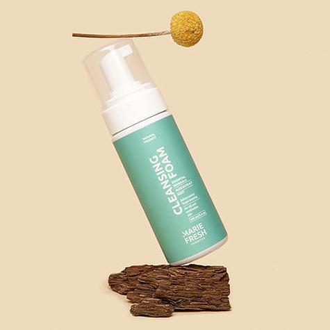 Пінка для очищення для жирної та комбінованої шкіри