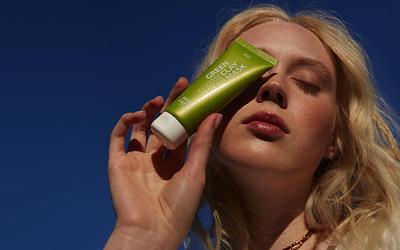 Як доглядати за шкірою весною: 5 базових правил